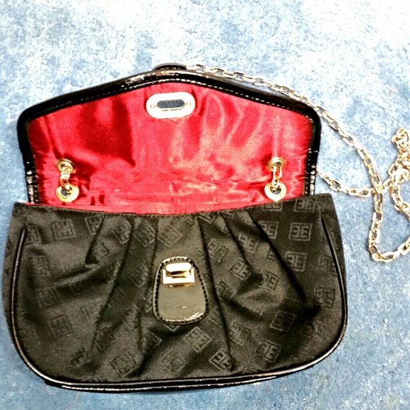 Elegant Express Purse - Picture 2 of 4