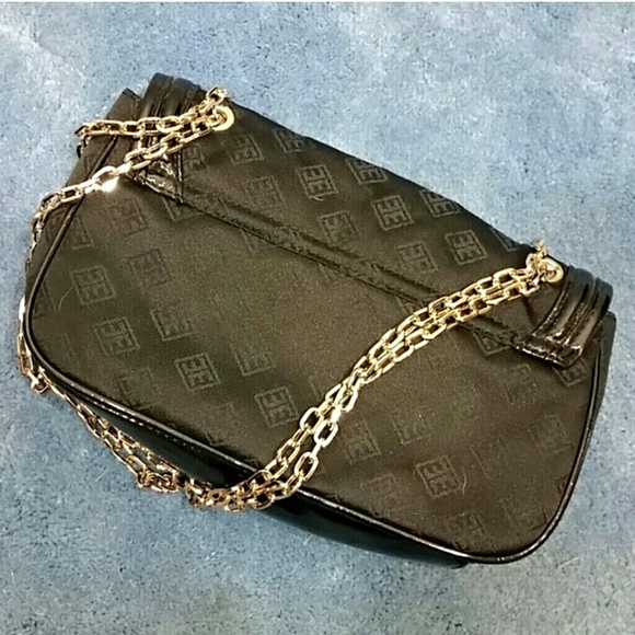 Elegant Express Purse - Picture 4 of 4