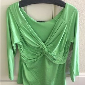 Fabrizio Gianni Kiwi Green top -🎉Sale🎉