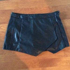 Zara Crossover Leather Shorts