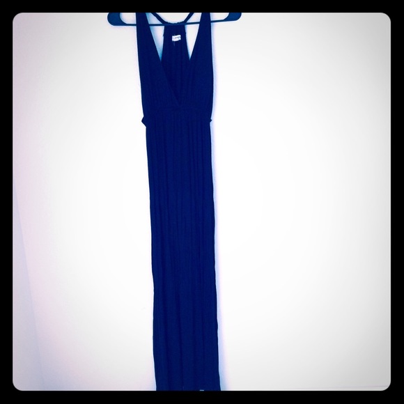 ZENANA OUTFITTERS MAXI DRESS BUNDLED