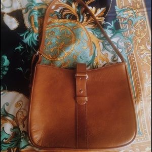 Gorgeous brooks brothers 100% leather shoulder bag