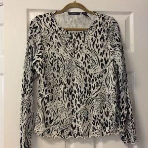 Liz Claiborne black  & cream top