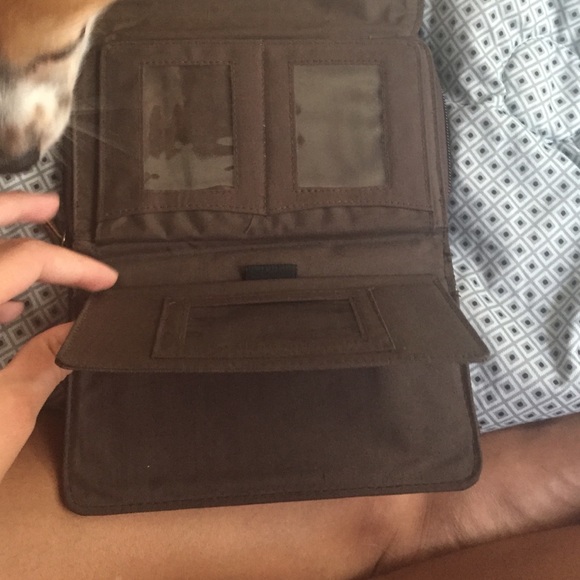Brown wallet - Picture 3 of 4