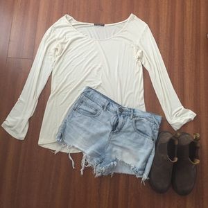 Brandy Melville Creme long sleeve
