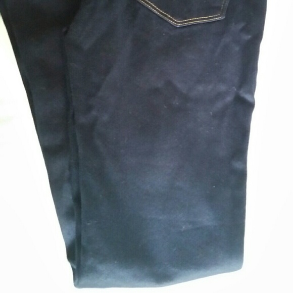 SOLD - Picture 3 of 4