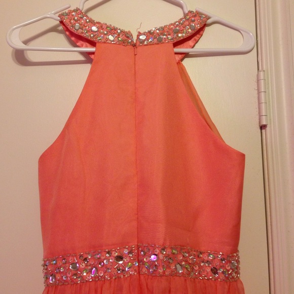 Prom dress - Picture 3 of 4