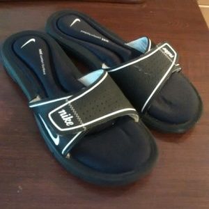 Nike Comfort Slides