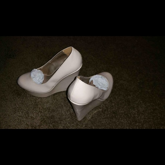 Nude wedges - Picture 2 of 2