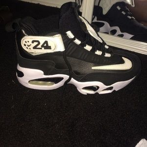Black Nike Griffeys