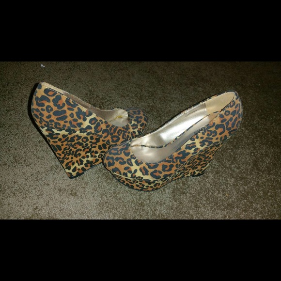 Leopard print wedges - Picture 1 of 2