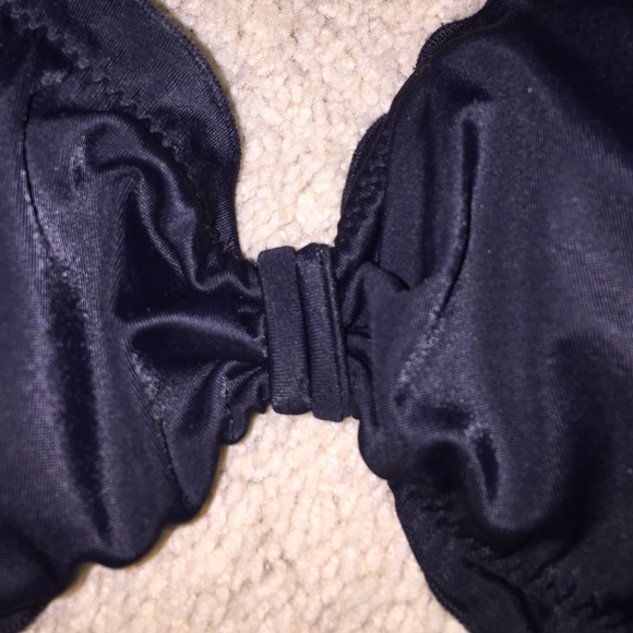 Bathing suit - Picture 2 of 4
