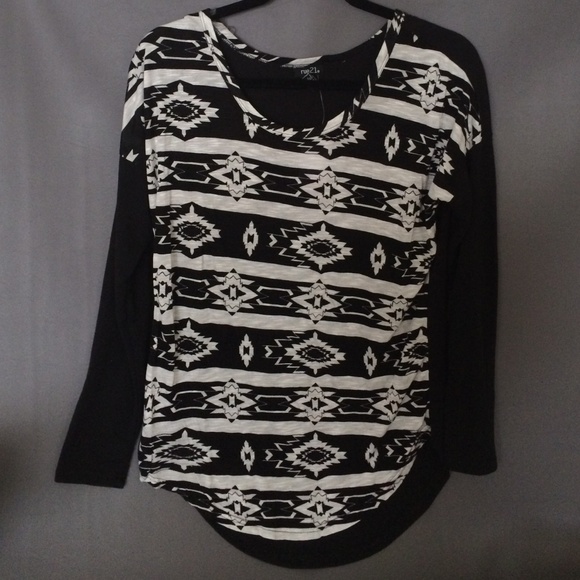 New Rue 21 Shirt