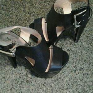 Michael Kors Carla Platform Sandal