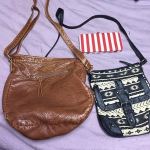 two purses and a wallet! $10 dollars each!!