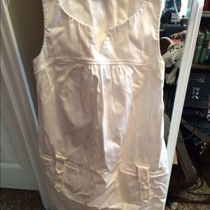 To the Max. Great chic white dress.