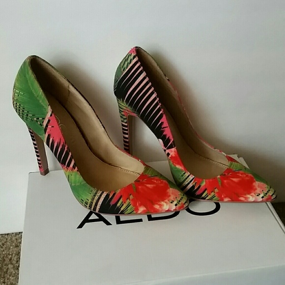 ALDO Shoes - Aldo pump heels. Last markdown!!!