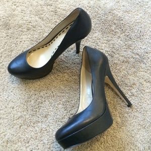 Sexy black leather pumps