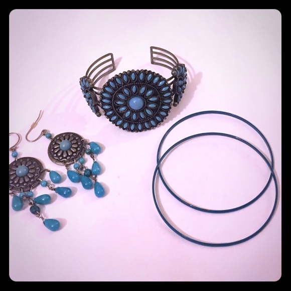 Faux Turquoise Cuff and Earring Set