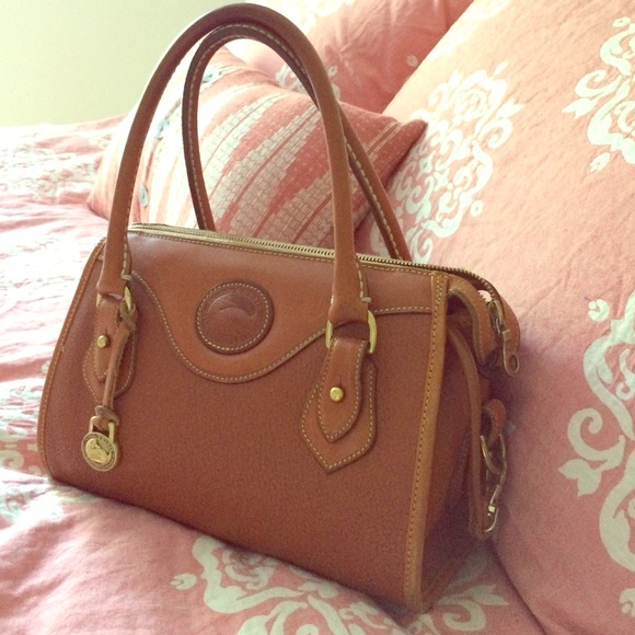 Vintage Dooney & Bourke!!
