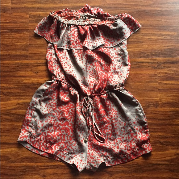 Pattern Romper - Picture 1 of 2