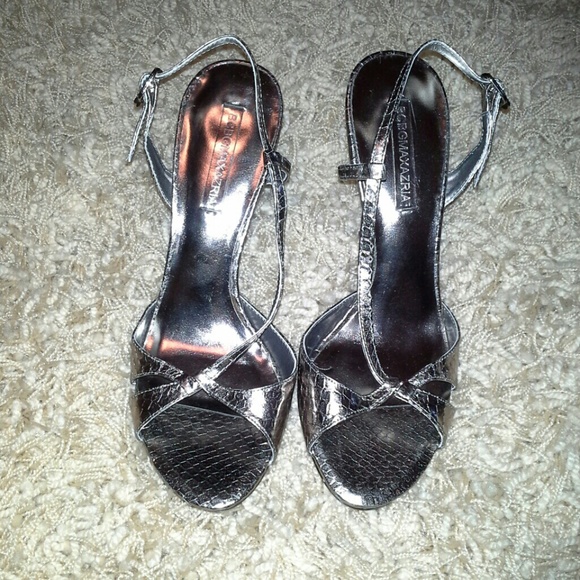 BCBGMaxAzria strappy heels, silver, excellent condition