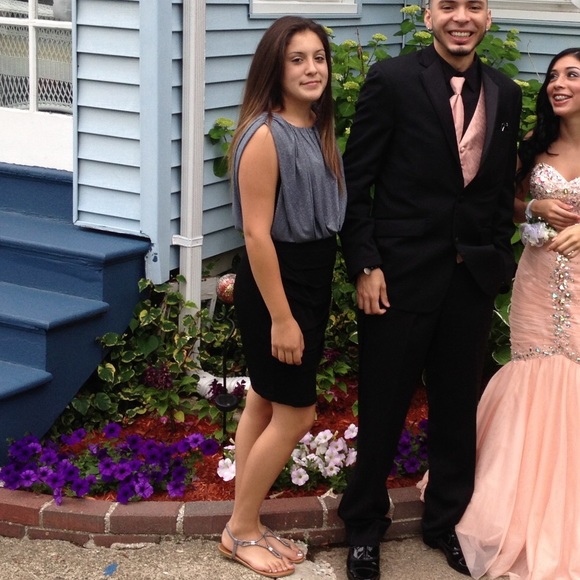 Black and sparkly blue dress - Picture 3 of 3