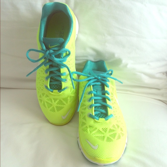 Nike Shoes - Nike Free Shoes