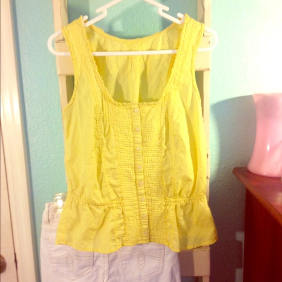 Summer Yellow Peasant Button Down