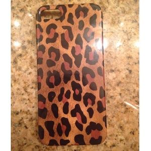 Cheetah print IPhone 5 case!!