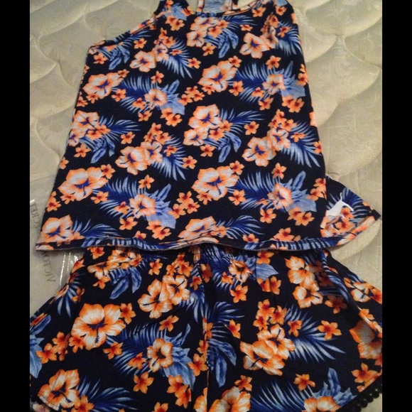 PINK Victoria's SECRET Floral Top and Bottom Set
