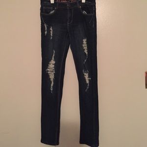 Distressed Denim Skinny Jeans