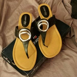 St. John's Bay Sandals