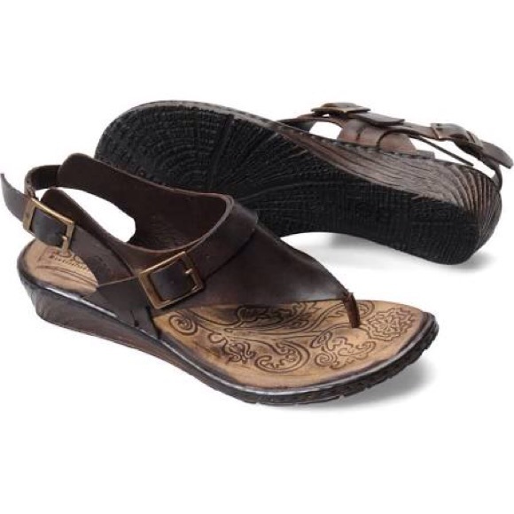 born leather sandals