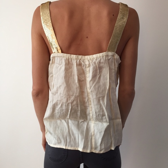 Top with gold sequins. Tiny whole in back. - Picture 2 of 3