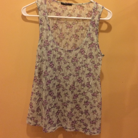 Soprano Tops - Purple and grey floral lace tank. Size medium.