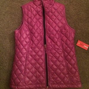 Izod vest