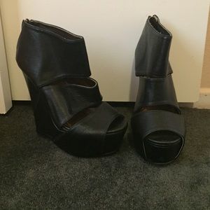 Black Wedge Heels