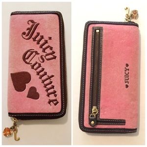 🚫SOLD Juicy Couture Pink Wallet