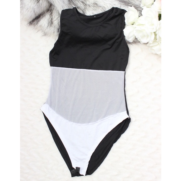 SALE!  Black and White Monokini! - Picture 4 of 4