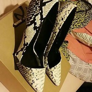 NEVER WORN!! Snake print by Beau&ashe