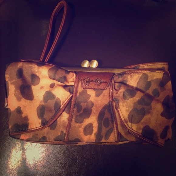 Jessica Simpson cheetah clutch