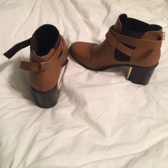 Tan buckle ankle bootie one hour only!!!!