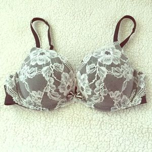 Body by Victoria push-up