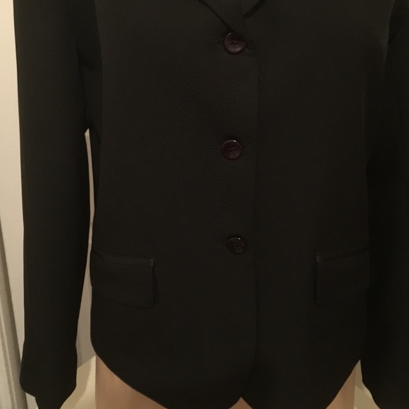 Black pant suit - Picture 2 of 3