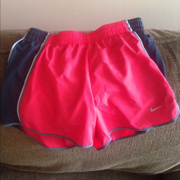 Nike tempo shorts