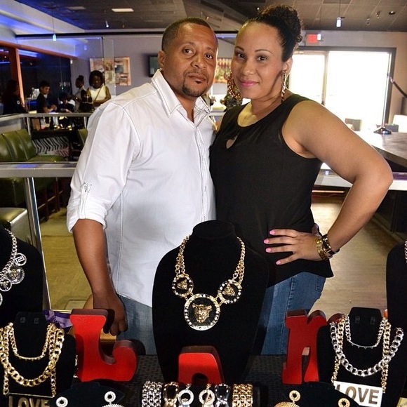 ❤️❤️Meet The Seller!❤️❤️ - Picture 5 of 5