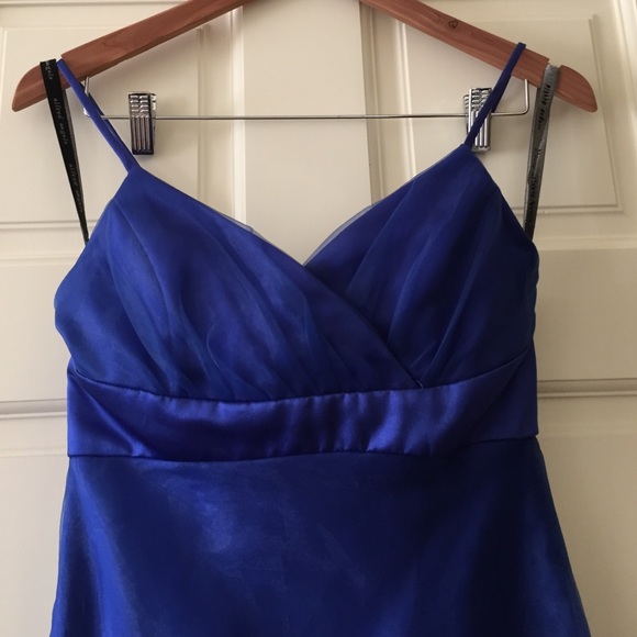 Blue dress, halter top tie - Picture 2 of 3