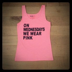 Mean Girls " On Wednesday we wear pink shirt"