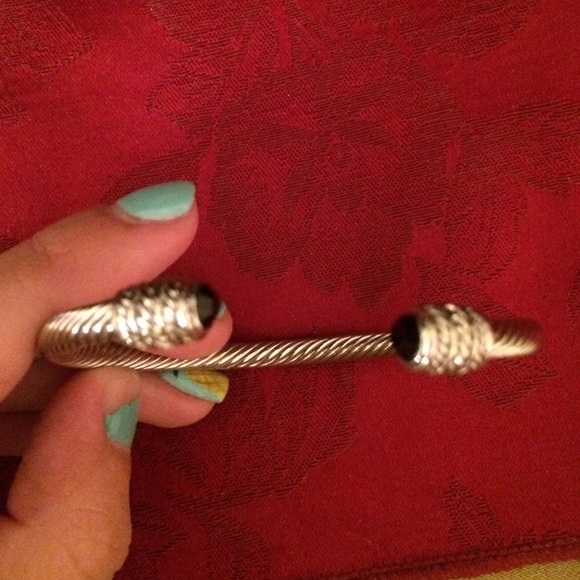 Silver David Yurman style bracelet